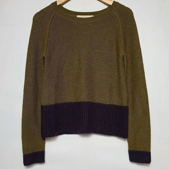 0,2nd Unique Green And Purple Women's sweater - Picture 2 of 9